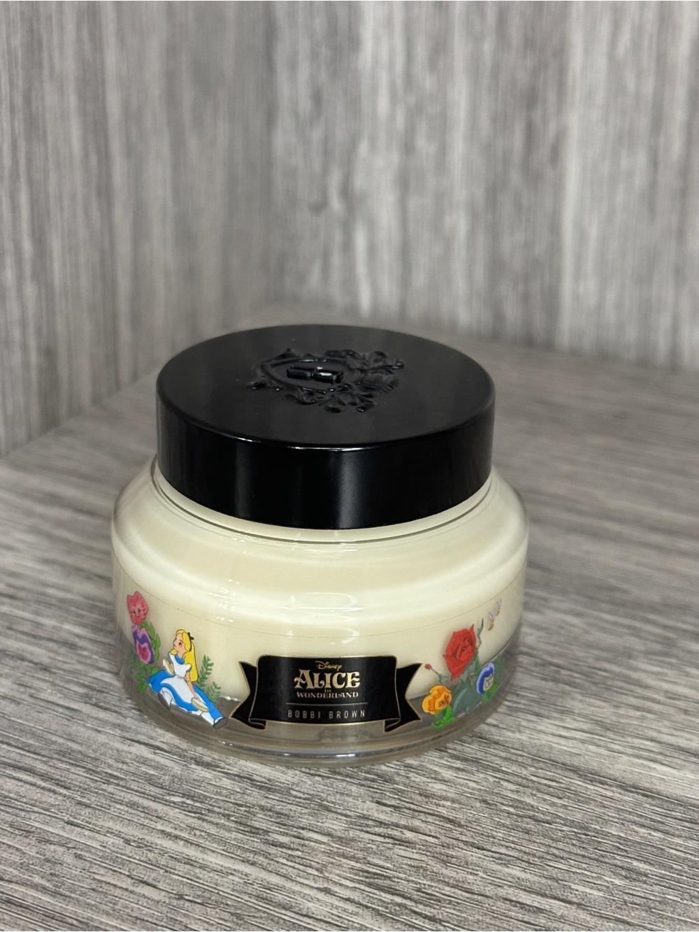 Bobbi Brown Alice in Wonderland Vitamin Enriched Face Base *** Limited Edition**
